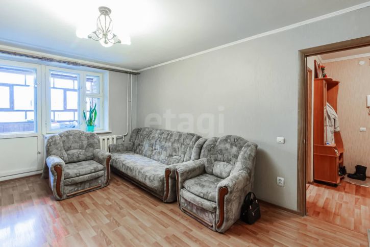 2-комн квартира улица Гагарина, 71