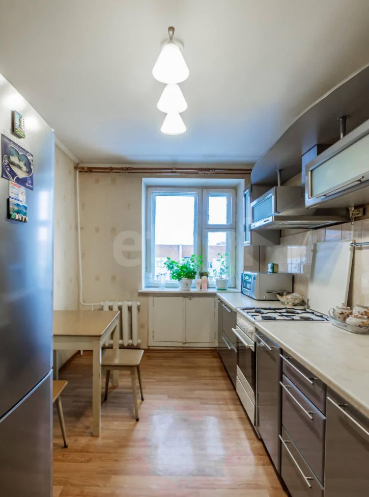 2-комн квартира улица Гагарина, 71