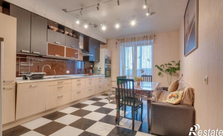 4-комн квартира ул Ленинградская, 81,  д. 81