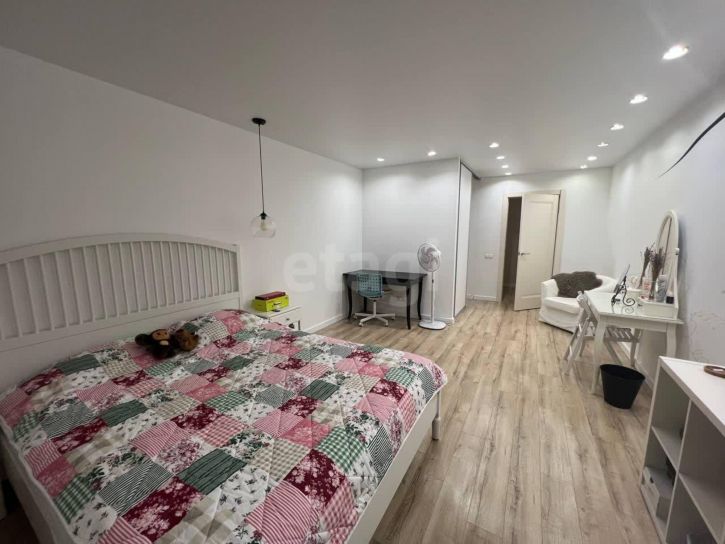 3-комн квартира Ленинградская улица, 76а