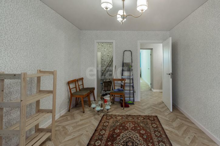 2-комн квартира улица Горького, 85