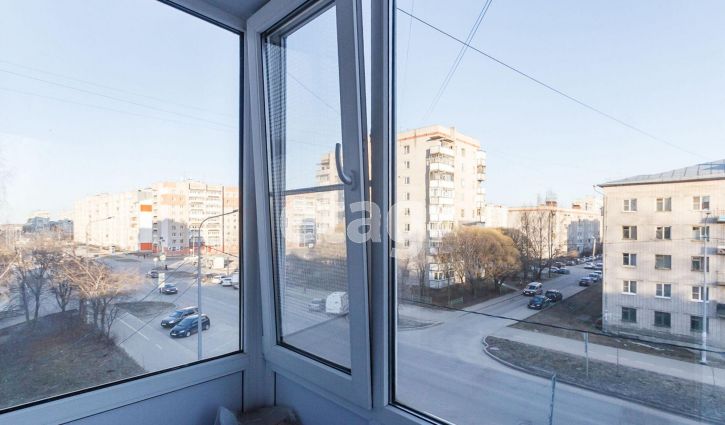 2-комн квартира улица Карла Маркса, 76