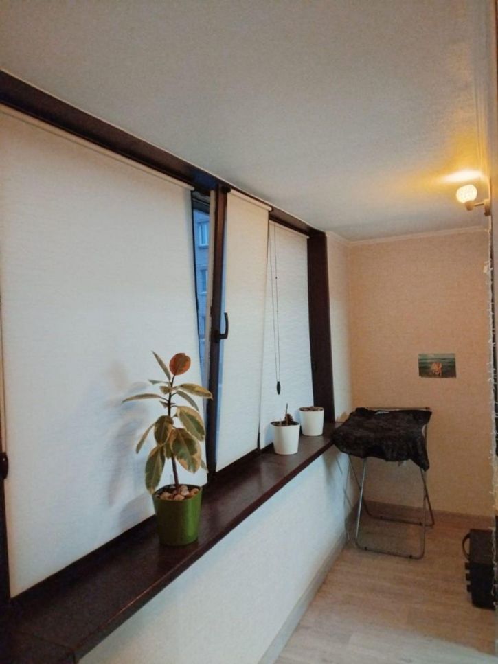 2-комн квартира Новгородская ул, 5