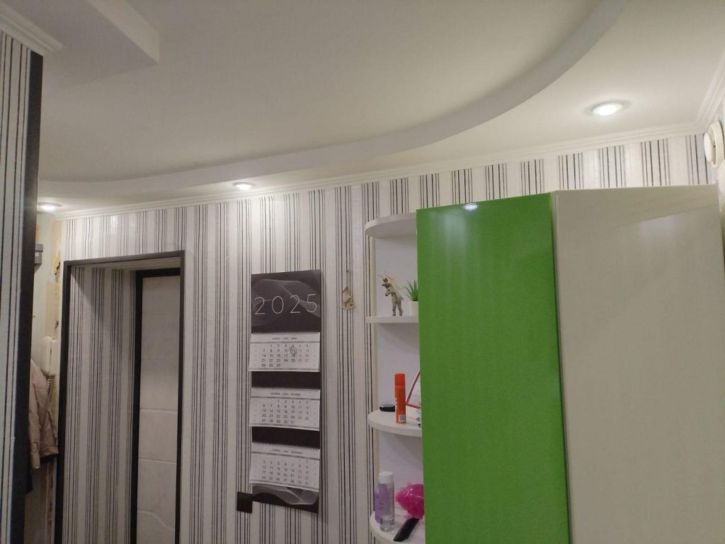 2-комн квартира Новгородская ул, 5