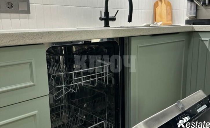 3-комн квартира Февральский переулок, 2,  д. 2