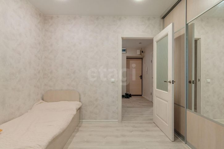 3-комн квартира улица Горького, 7