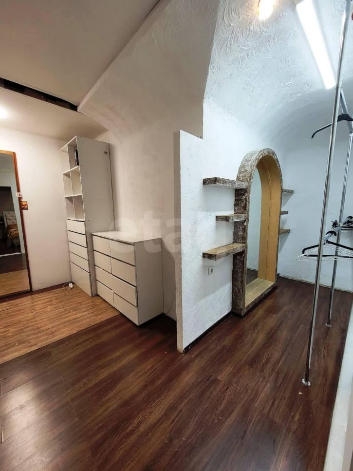 4-комн квартира Кривой переулок, 6