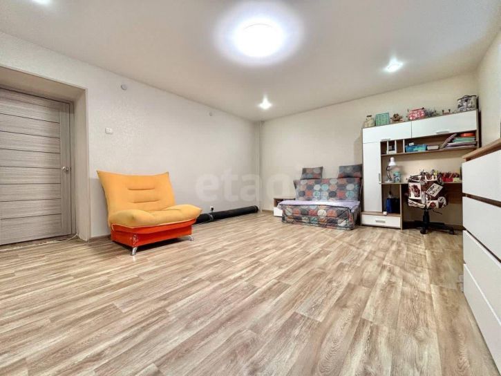 4-комн квартира Советский проспект, 131б