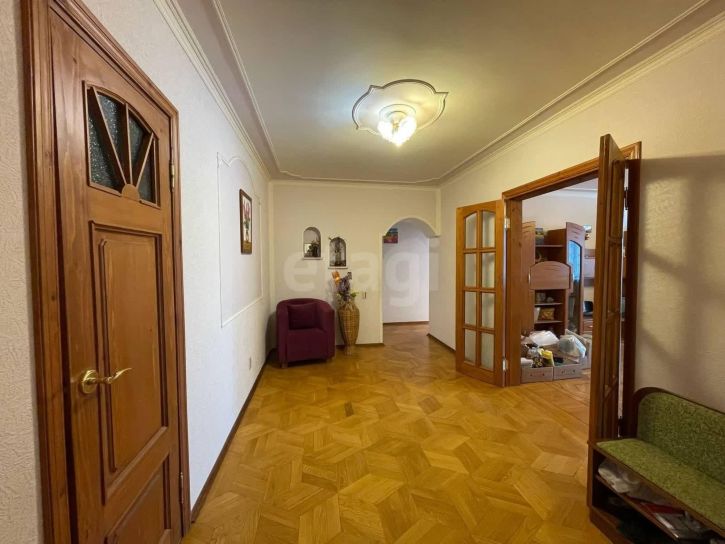 2-комн квартира улица Маяковского, 26