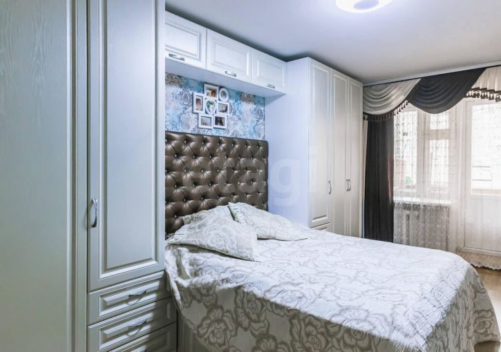 2-комн квартира улица Возрождения, 32