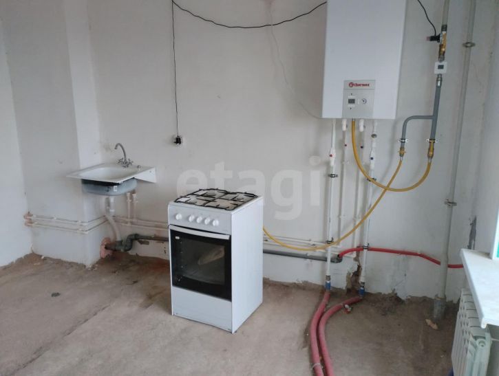 4-комн квартира Узкий переулок, 37
