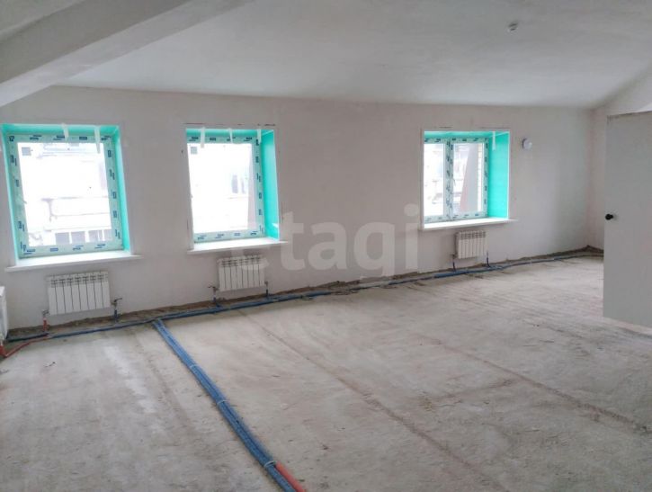 4-комн квартира Узкий переулок, 37