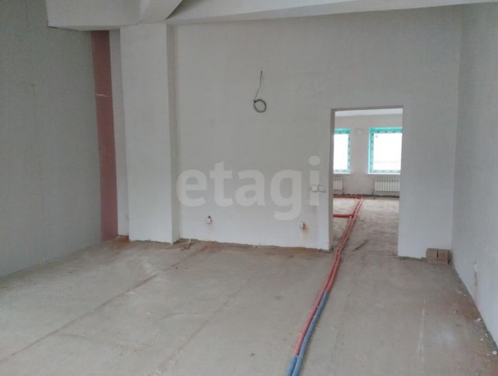 4-комн квартира Узкий переулок, 37