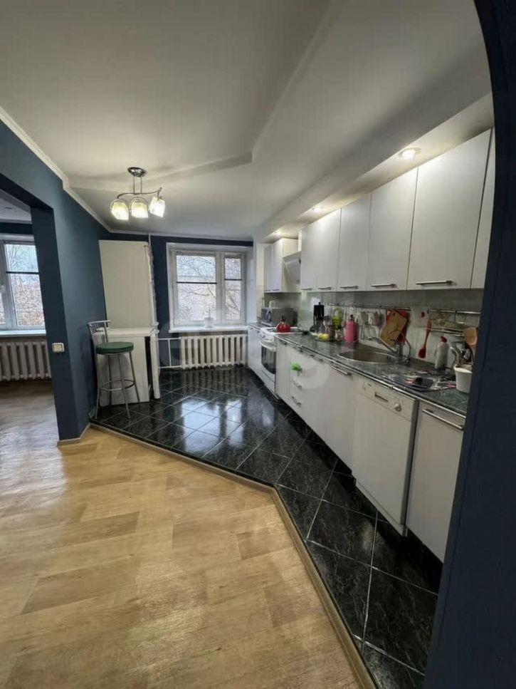 4-комн квартира Благовещенская улица, 89