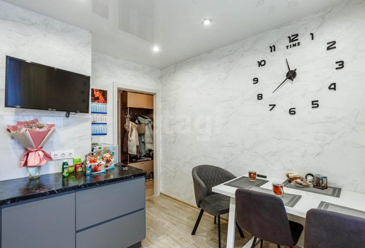 2-комн квартира улица Возрождения, 82