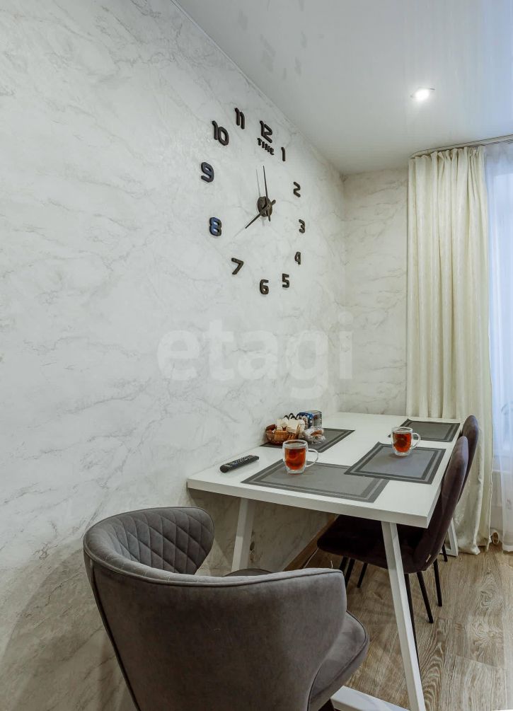 2-комн квартира улица Возрождения, 82