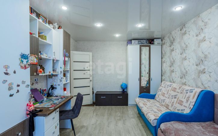 2-комн квартира улица Возрождения, 82