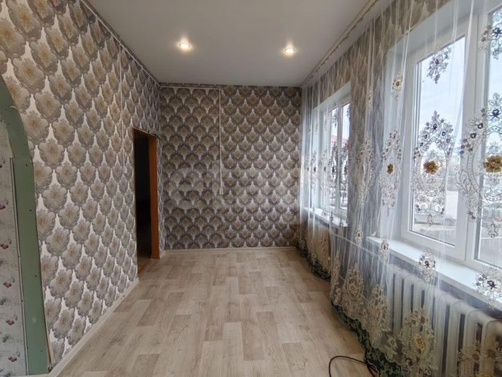 4-комн квартира улица Добролюбова, 1
