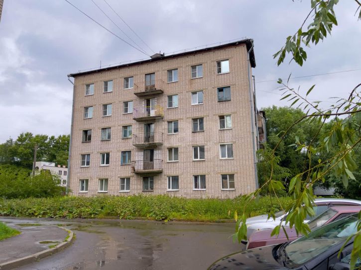 Комната Судоремонтная улица, 46