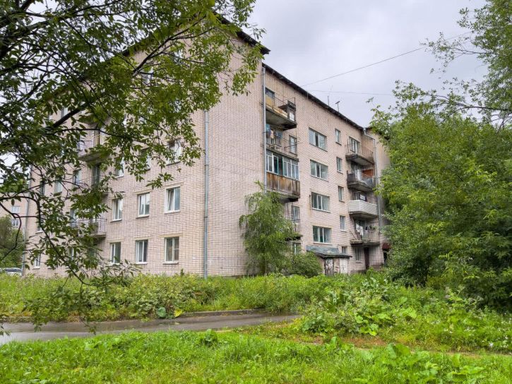 Комната Судоремонтная улица, 46
