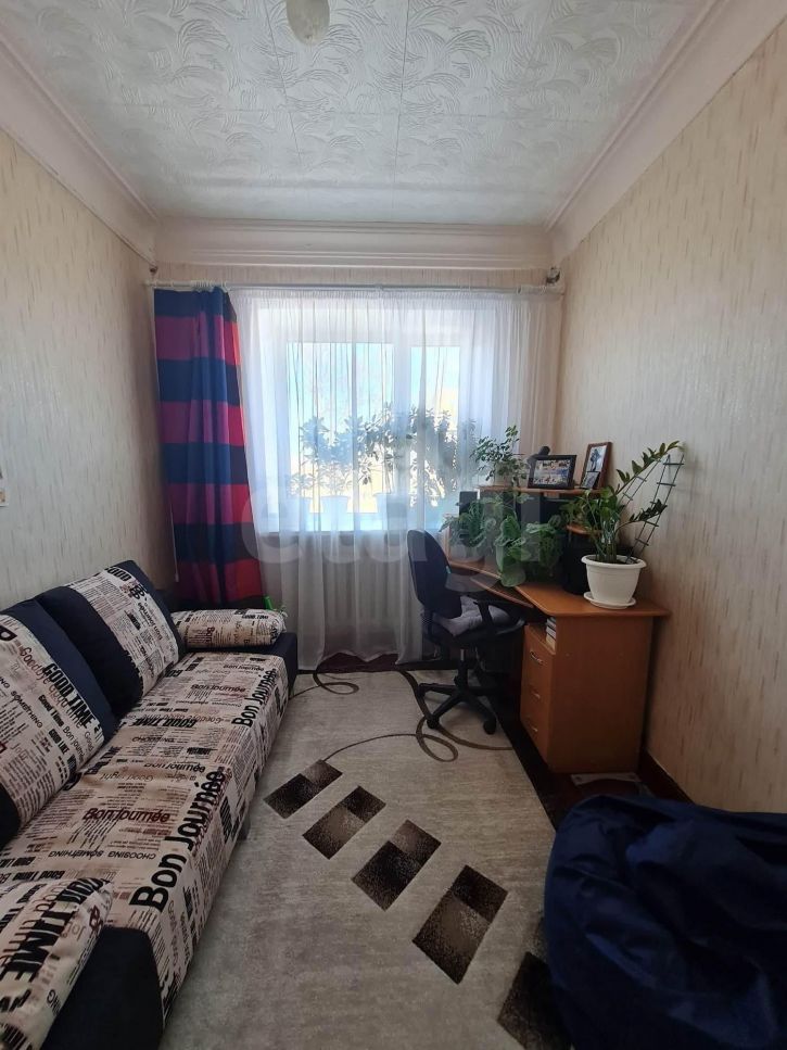 3-комн квартира улица Космонавта Беляева, 22