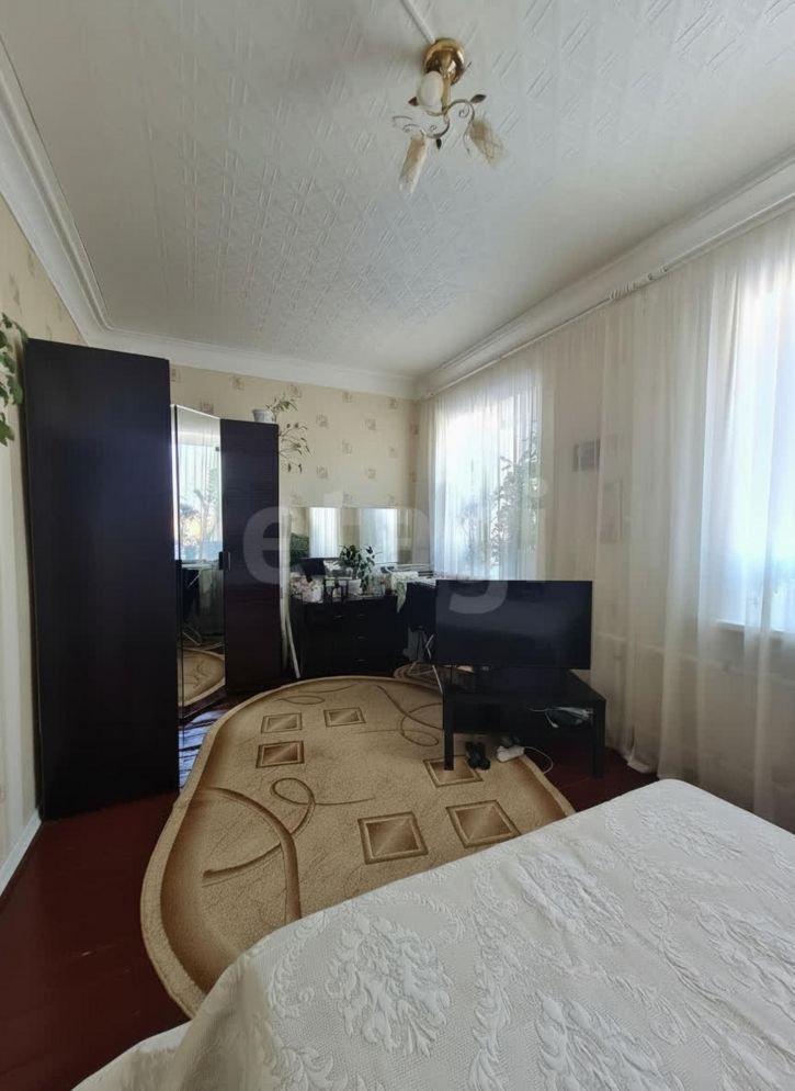 3-комн квартира улица Космонавта Беляева, 22