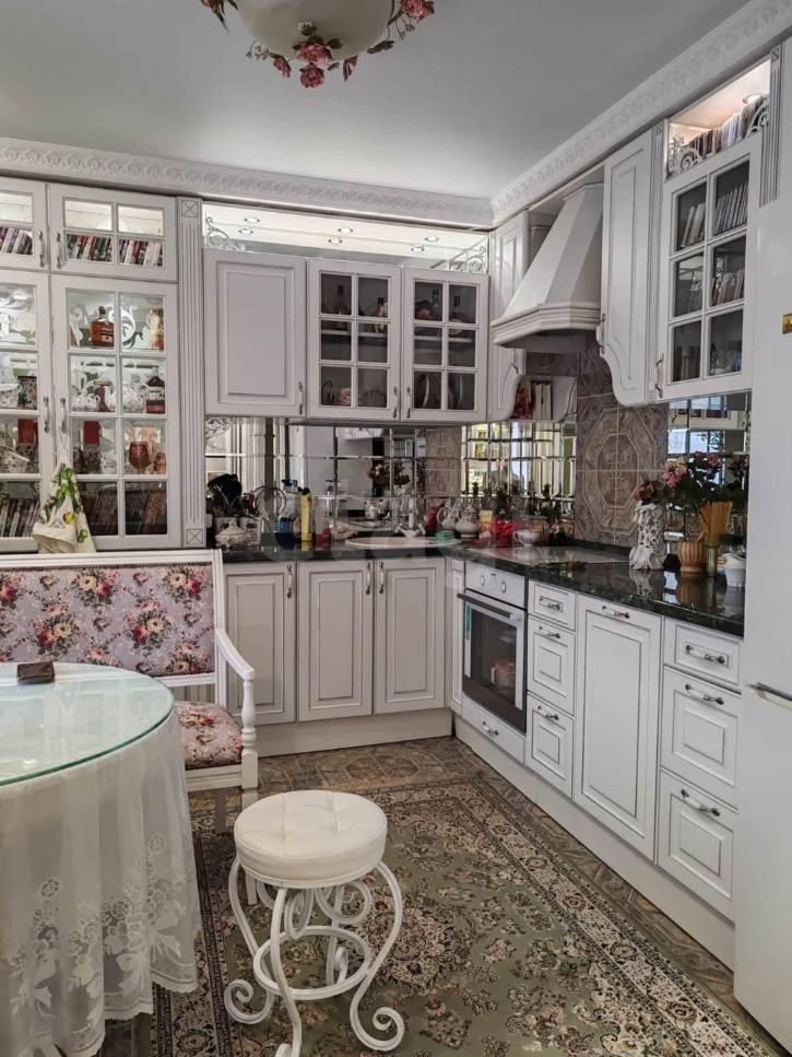 3-комн квартира Колхозная улица, 60а