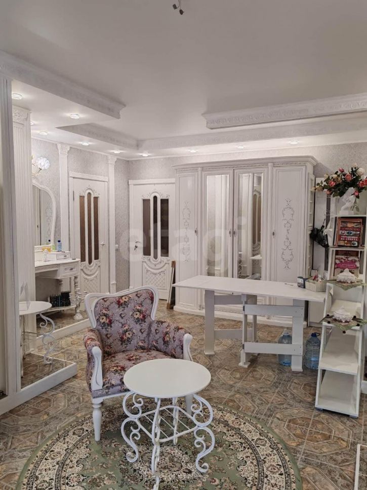 3-комн квартира Колхозная улица, 60а