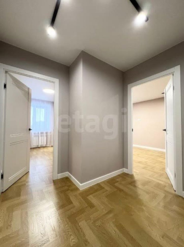 2-комн квартира улица Мира, 96
