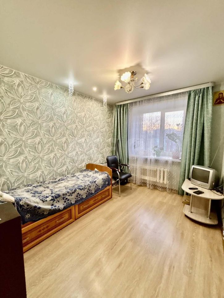 3-комн квартира Паровозный переулок, 32