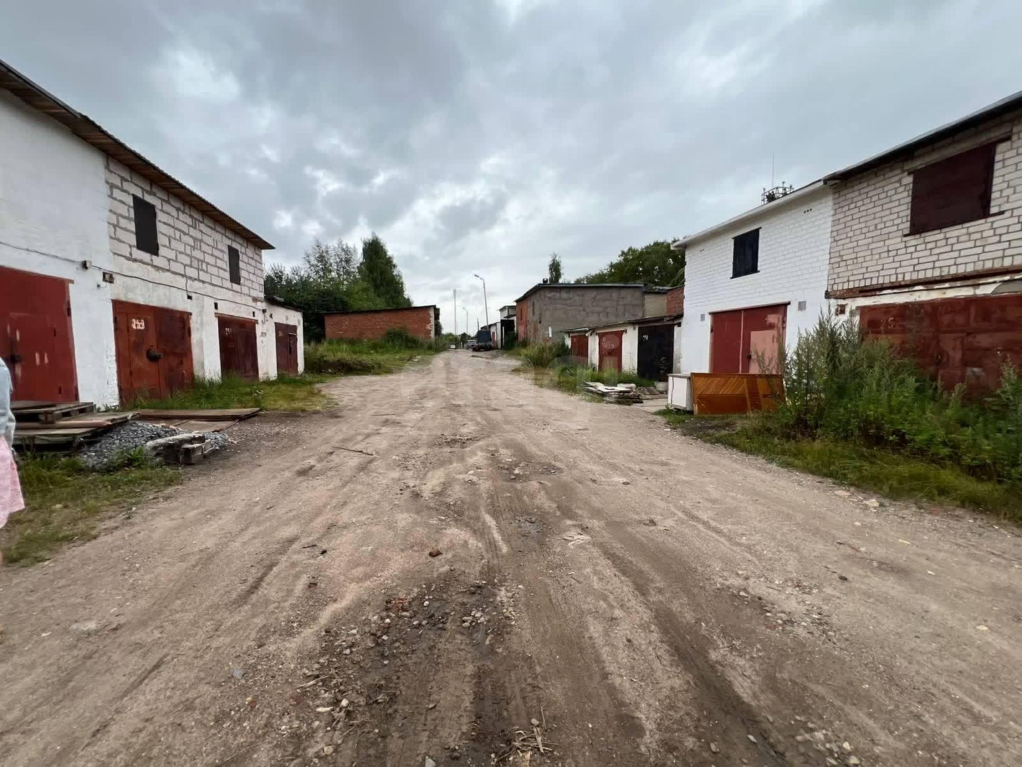 Купить гараж, место в паркинге за 560 000 рублей на улица Панкратова, 79