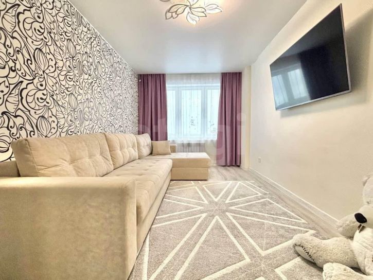 2-комн квартира улица Чернышевского, 122ак1