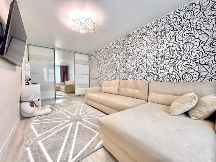 2-комн квартира улица Чернышевского, 122ак1