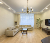 3-комн, 111.5кв м, этаж 2/3 улица Леденцова, 8а