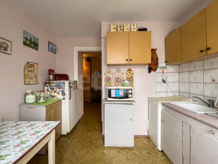 3-комн квартира улица Ильюшина, 2