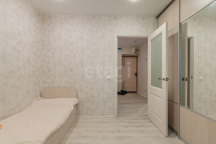 3-комн квартира улица Горького, 7