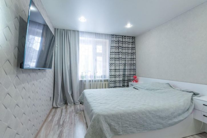 3-комн квартира улица Маршала Конева, 22