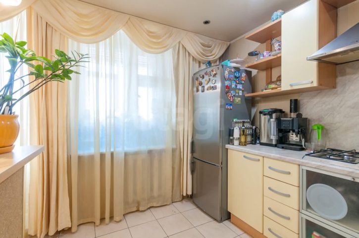 3-комн квартира улица Маршала Конева, 22