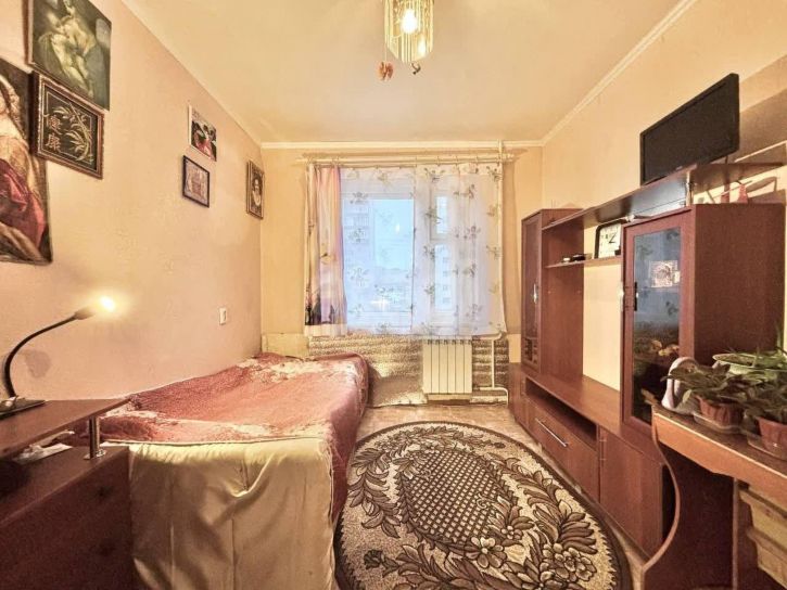3-комн квартира Ленинградская улица, 103а