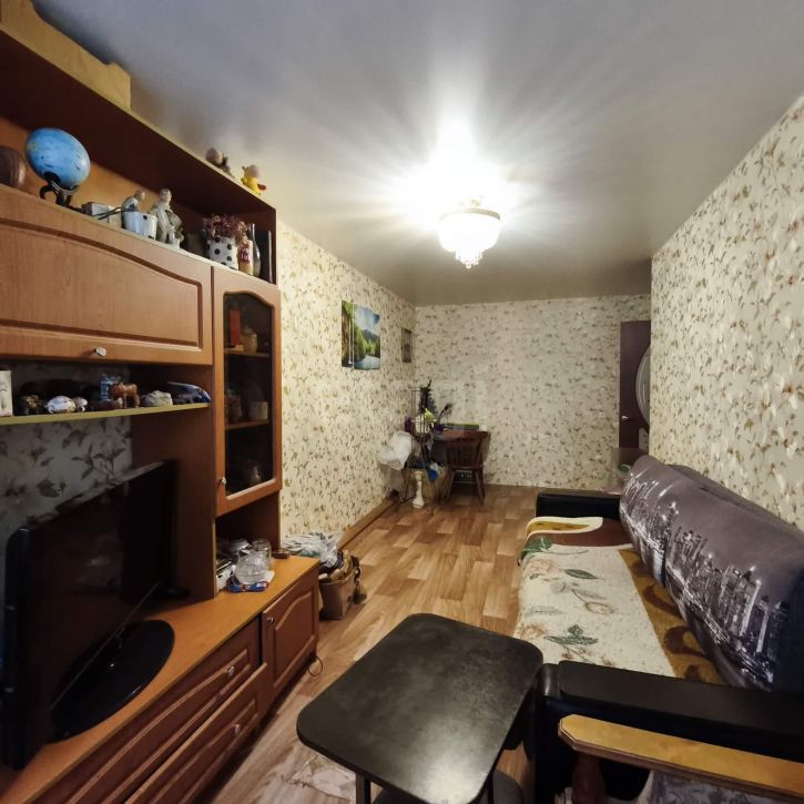 2-комн квартира улица Космонавта Беляева, 32к3