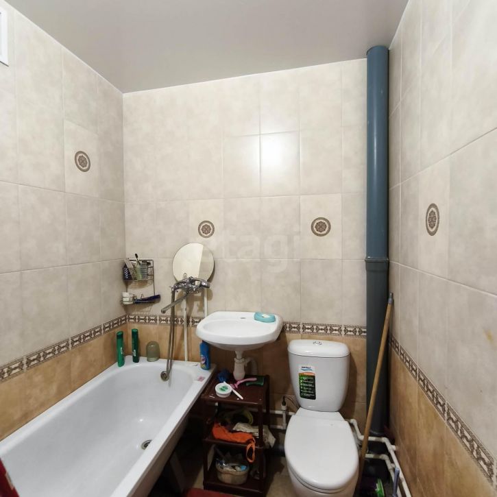 2-комн квартира улица Космонавта Беляева, 32к3