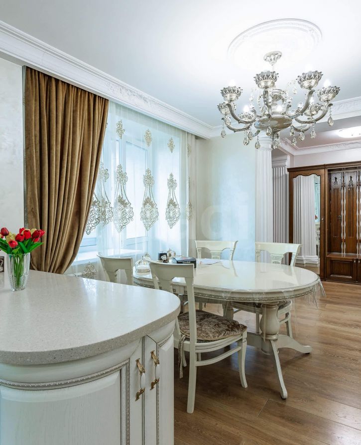 4-комн квартира Ярославская улица, 5в