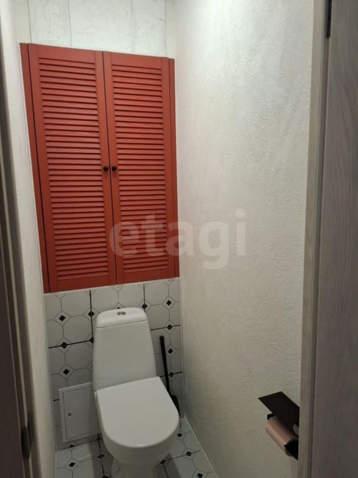 2-комн квартира улица Добролюбова, 31