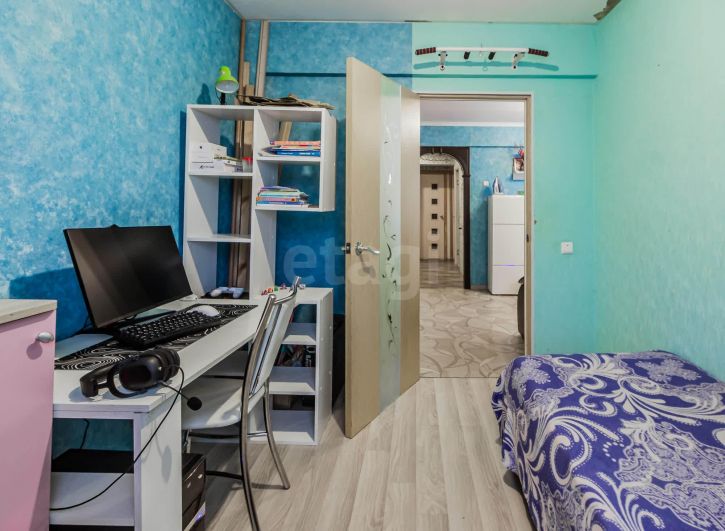 4-комн квартира улица Космонавта Беляева, 1б