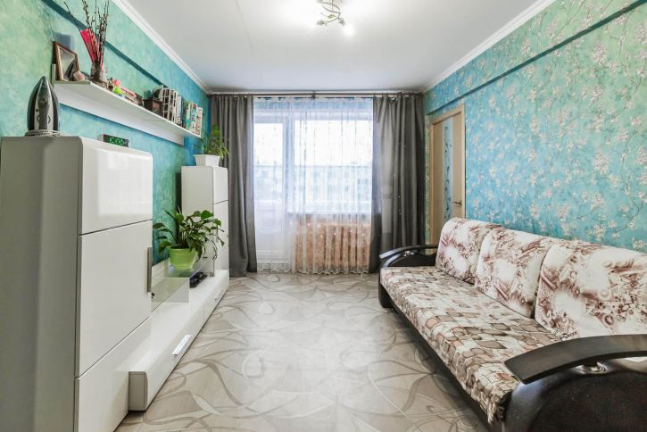 4-комн квартира улица Космонавта Беляева, 1б