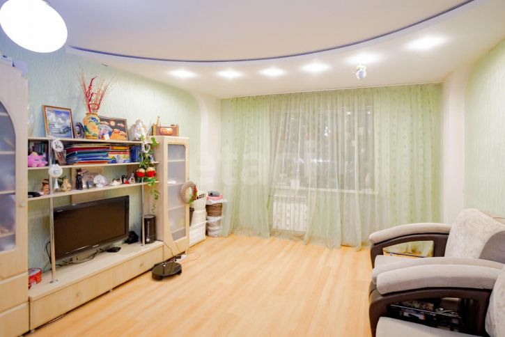 3-комн квартира улица Маршала Конева, 8б