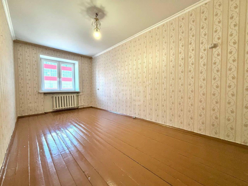Продажа 3-комн квартиры Ленинградская улица, 72