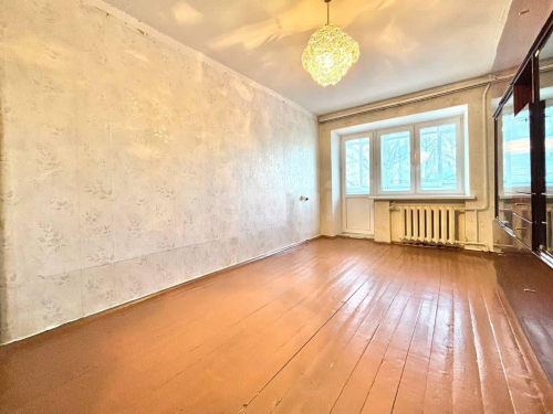 Продажа 3-комн квартиры Ленинградская улица, 72