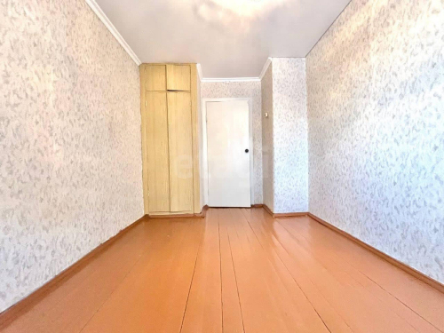 Продажа 3-комн квартиры Ленинградская улица, 72