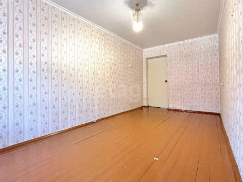 Продажа 3-комн квартиры Ленинградская улица, 72